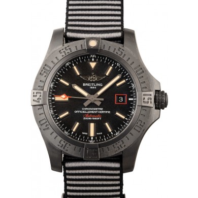 High Quality Breitling Avenger Blackbird Ref V1731110/BD74 JW0052